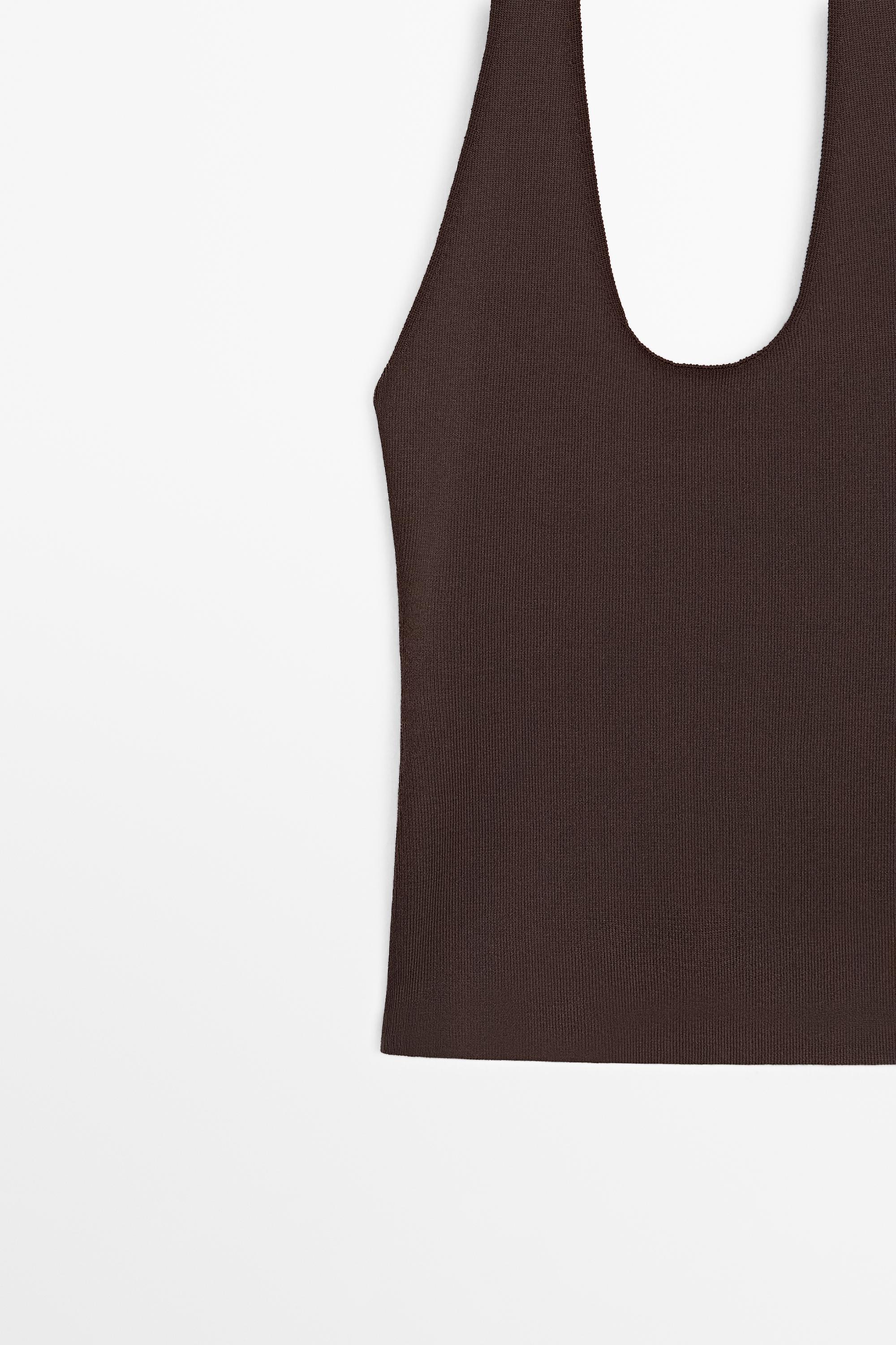Fitted knit halter top